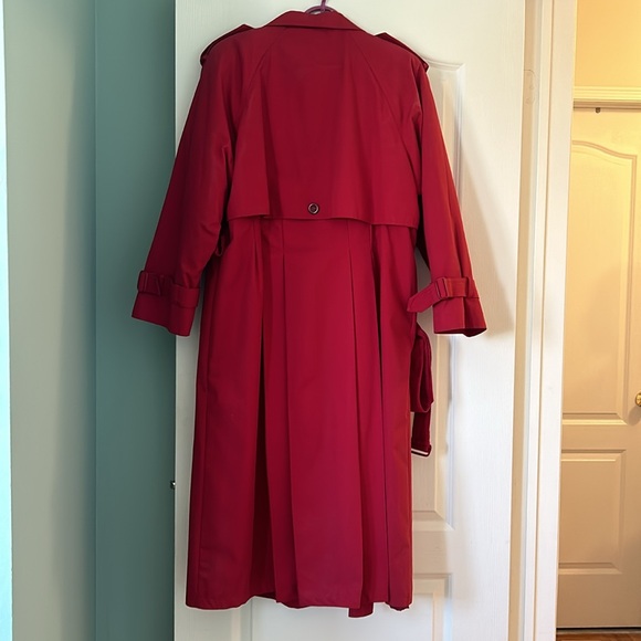 London Fog Red Trench Coat with belt Size 10-M - Picture 4 of 4